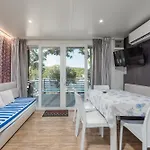 Parco vacanze Oaza Mira