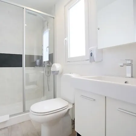 奥扎米拉露营地 3* 德拉格