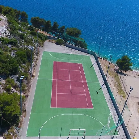 奥扎米拉露营地 3*