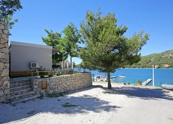 Tatil parkı Oaza Mira 3*