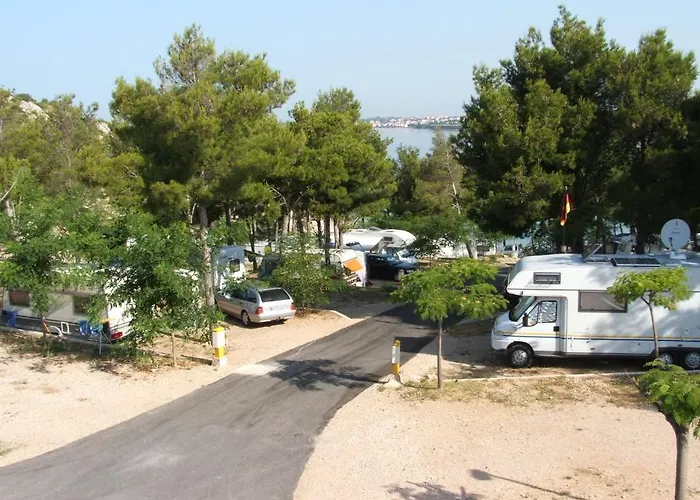 Tatil parkı Oaza Mira 3*