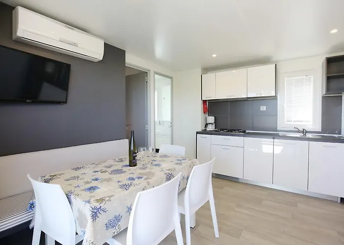 Oaza Mira Camping 3*