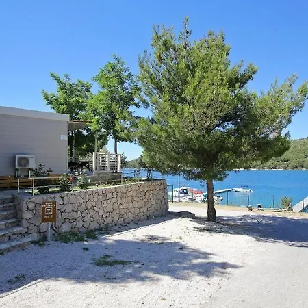 Πάρκο διακοπών Oaza Mira 3*