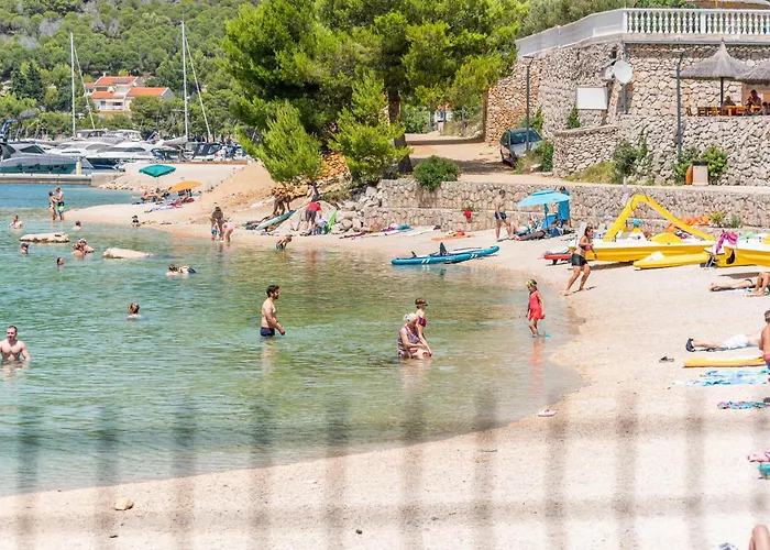 Oaza Mira ホリデーパーク 3*