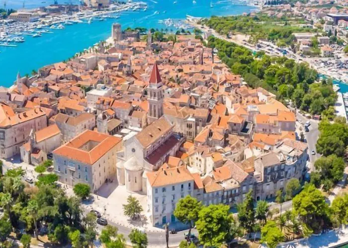 ホリデーパーク Oaza Mira 3*