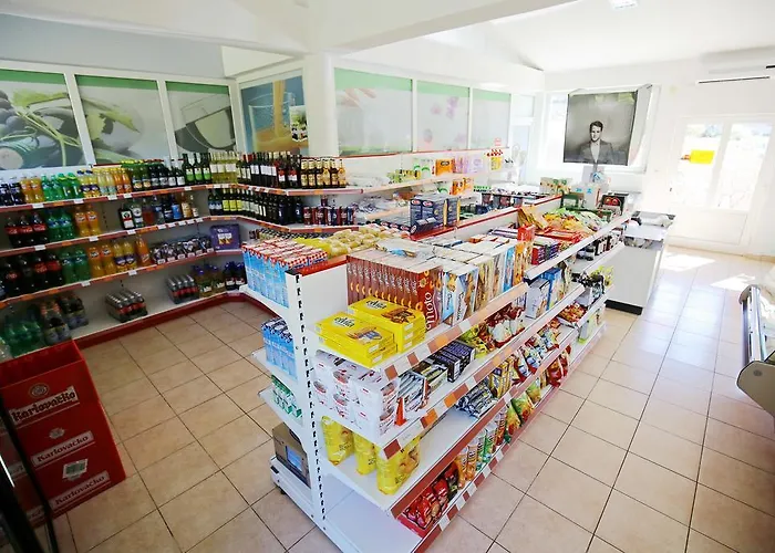 Oaza Mira ホリデーパーク 3*